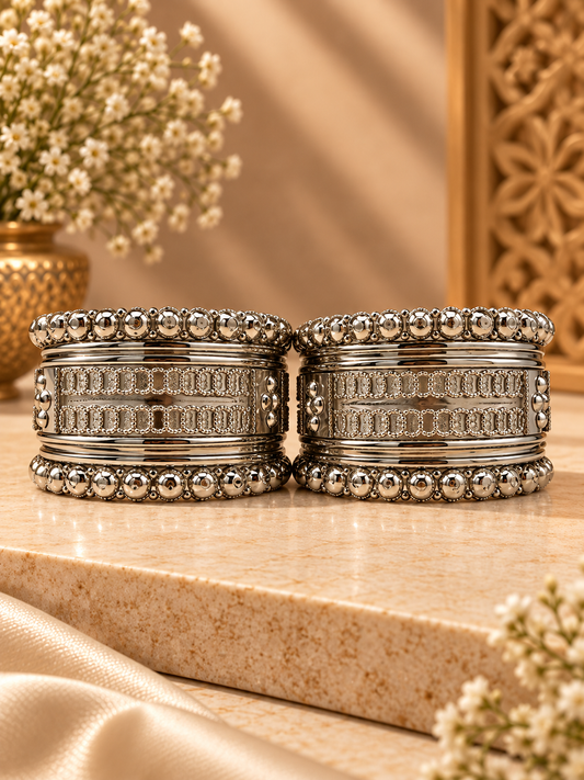 Antique Silver Heritage Bangle Set