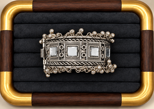 Antique Silver Geometric Tribal Statement Kada
