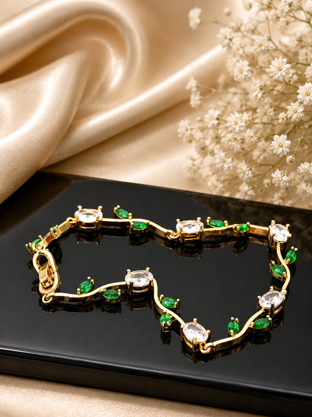 TULIP BRACELET