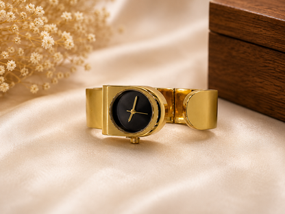 CUFF WATCH
