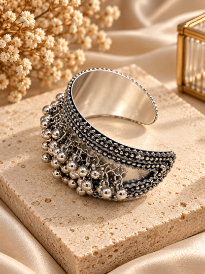 OXIDIZED ANTIQUE BRACELET