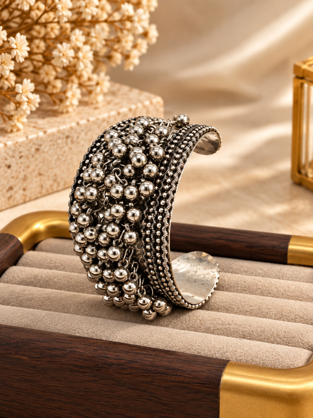 OXIDIZED ANTIQUE BRACELET