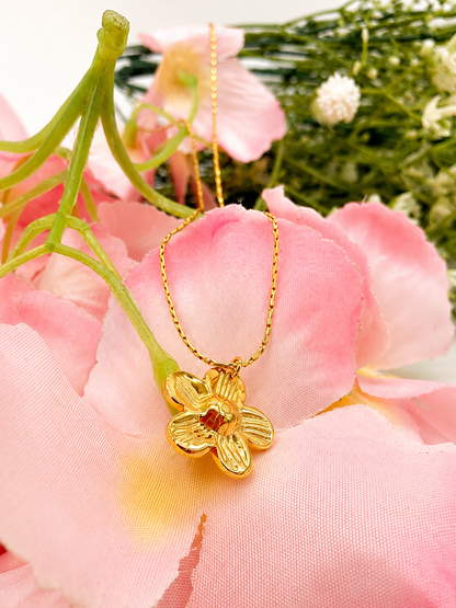 Golden Daisy Crystal Pendant Necklace