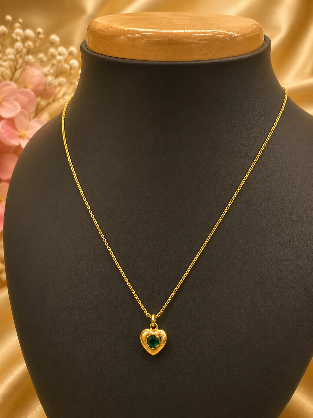 Golden Black Heart Pendant Necklace