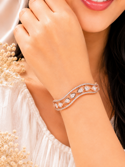 Celeste Wave Kada