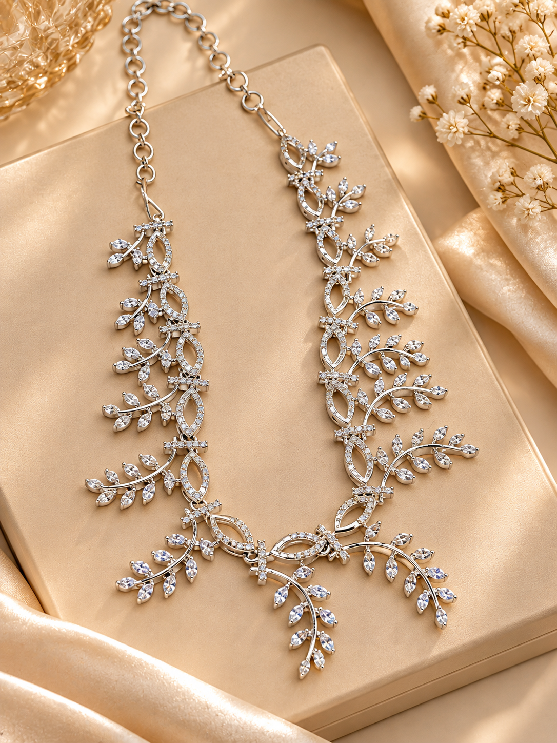 Elara Leaf Cascade AD Jewellery Set