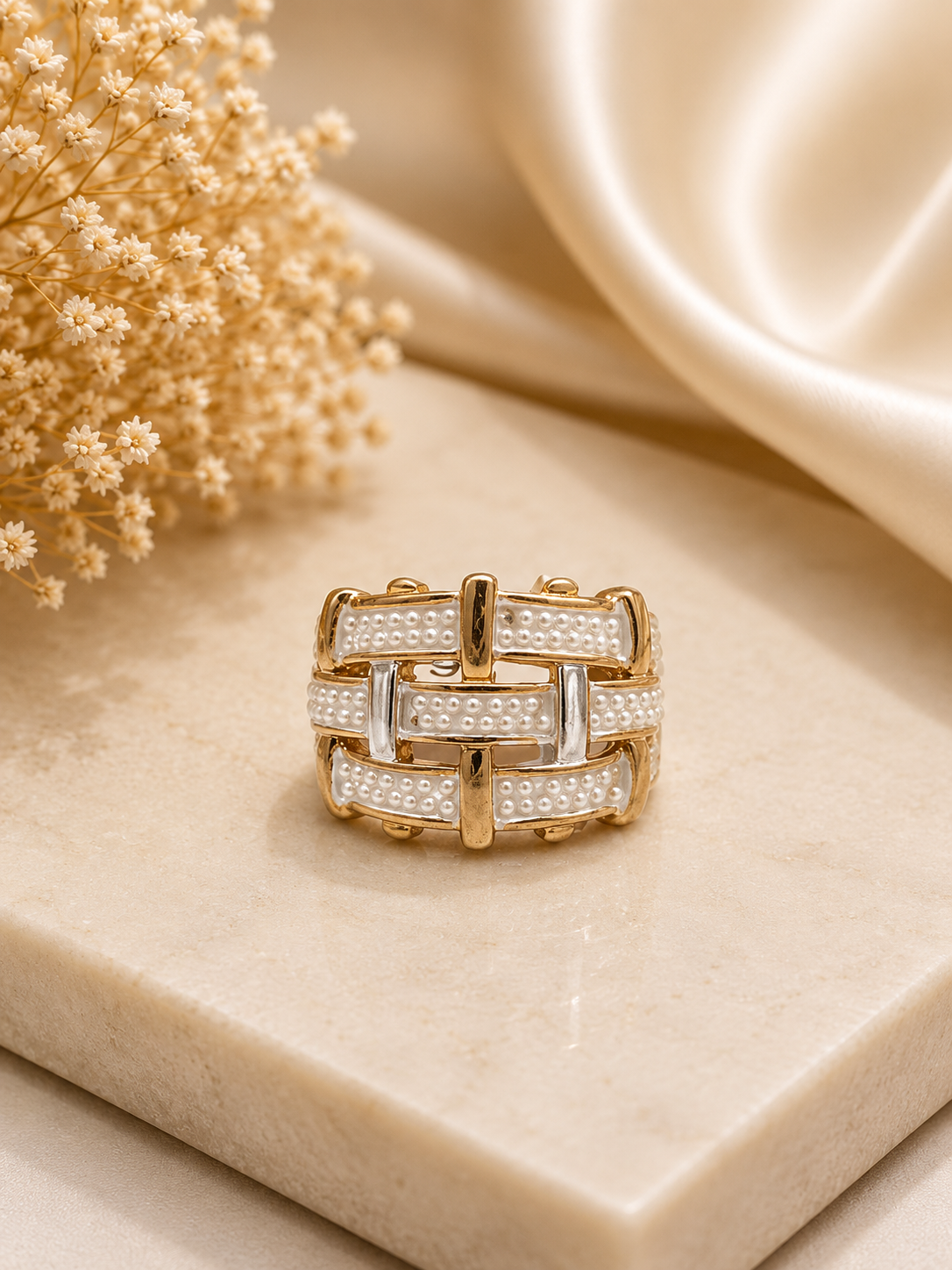 Luxe Link Ring