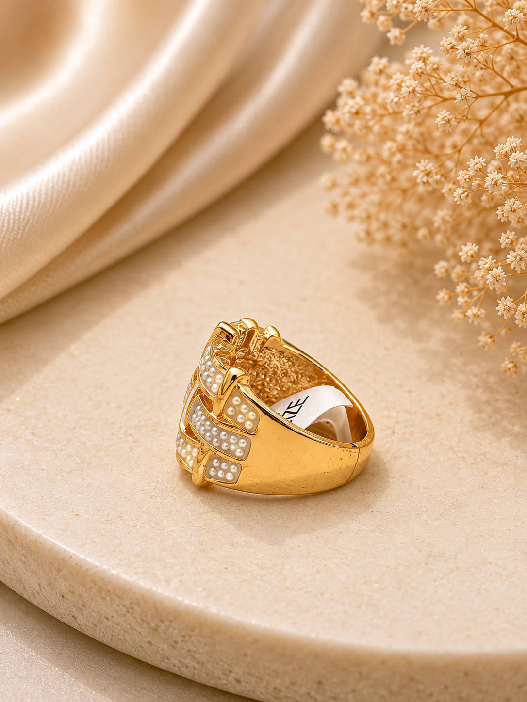 Luxe Link Ring