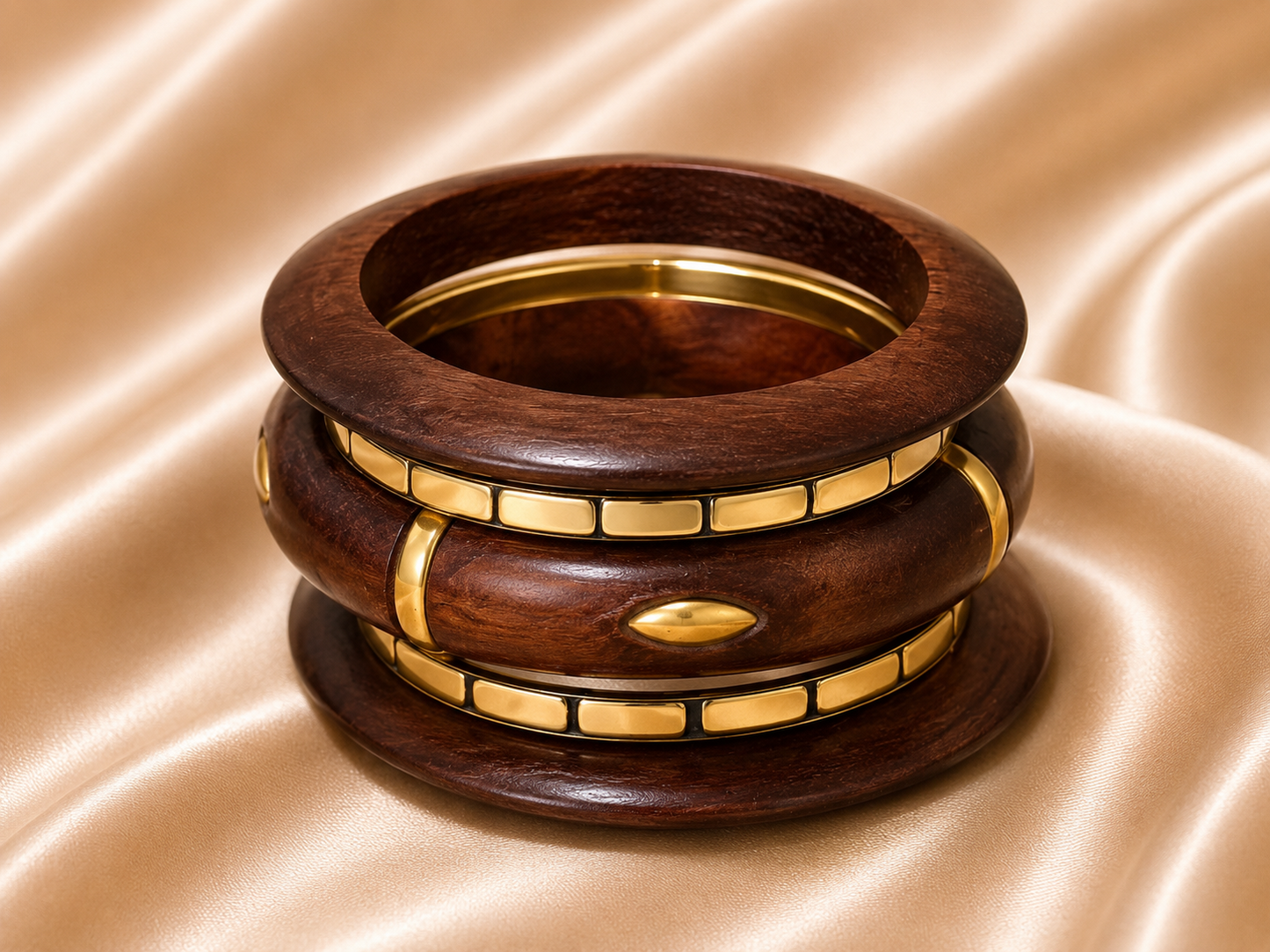 WOODEN   BANGLE