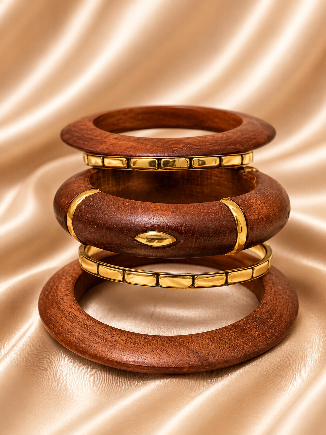 WOODEN   BANGLE