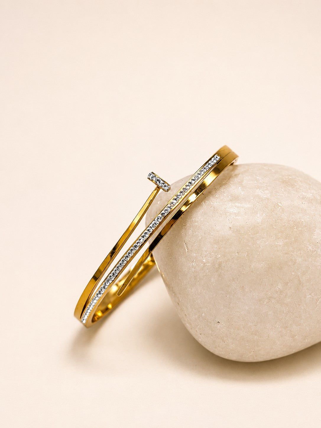 Sleek Nail Kada