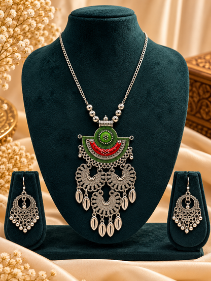 Oxidized Silver Green & Red Mandala Necklace Set