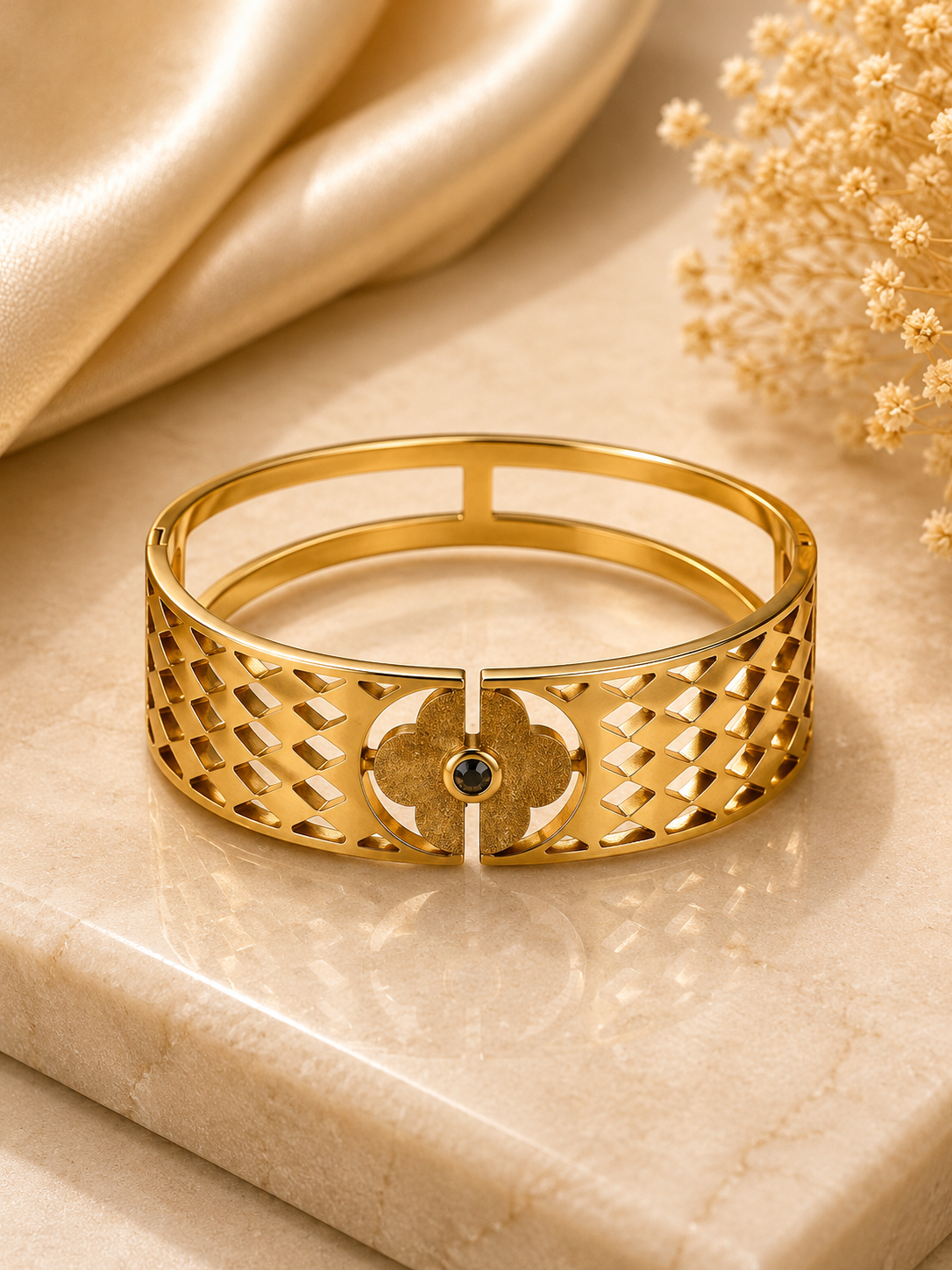 Royal Clover Luxe Kada
