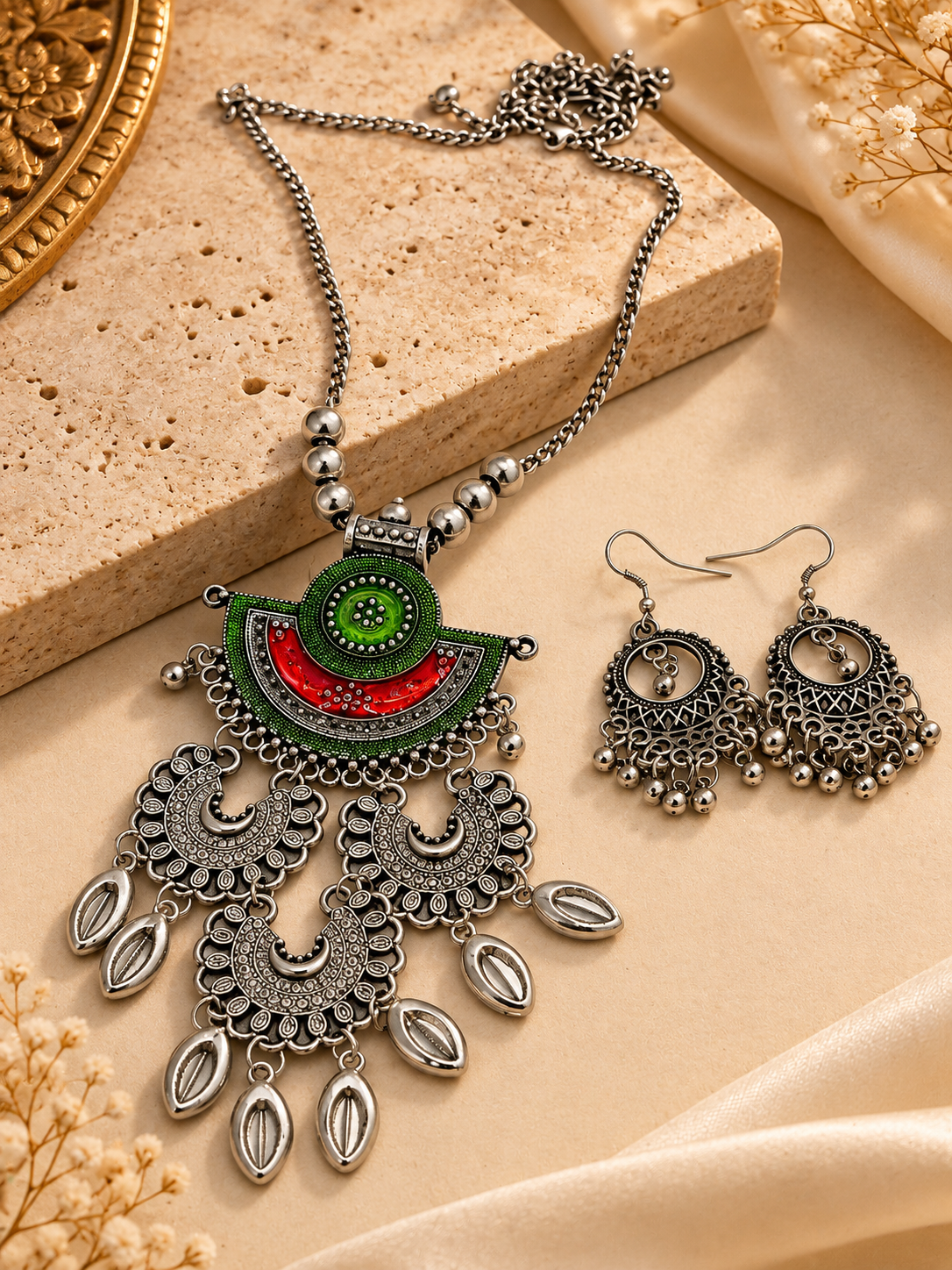 Oxidized Silver Green & Red Mandala Necklace Set
