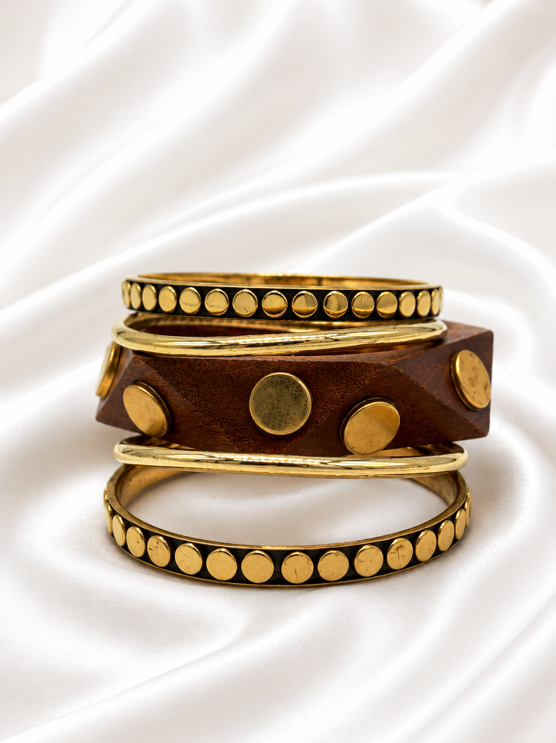 WOODEN   BANGLE