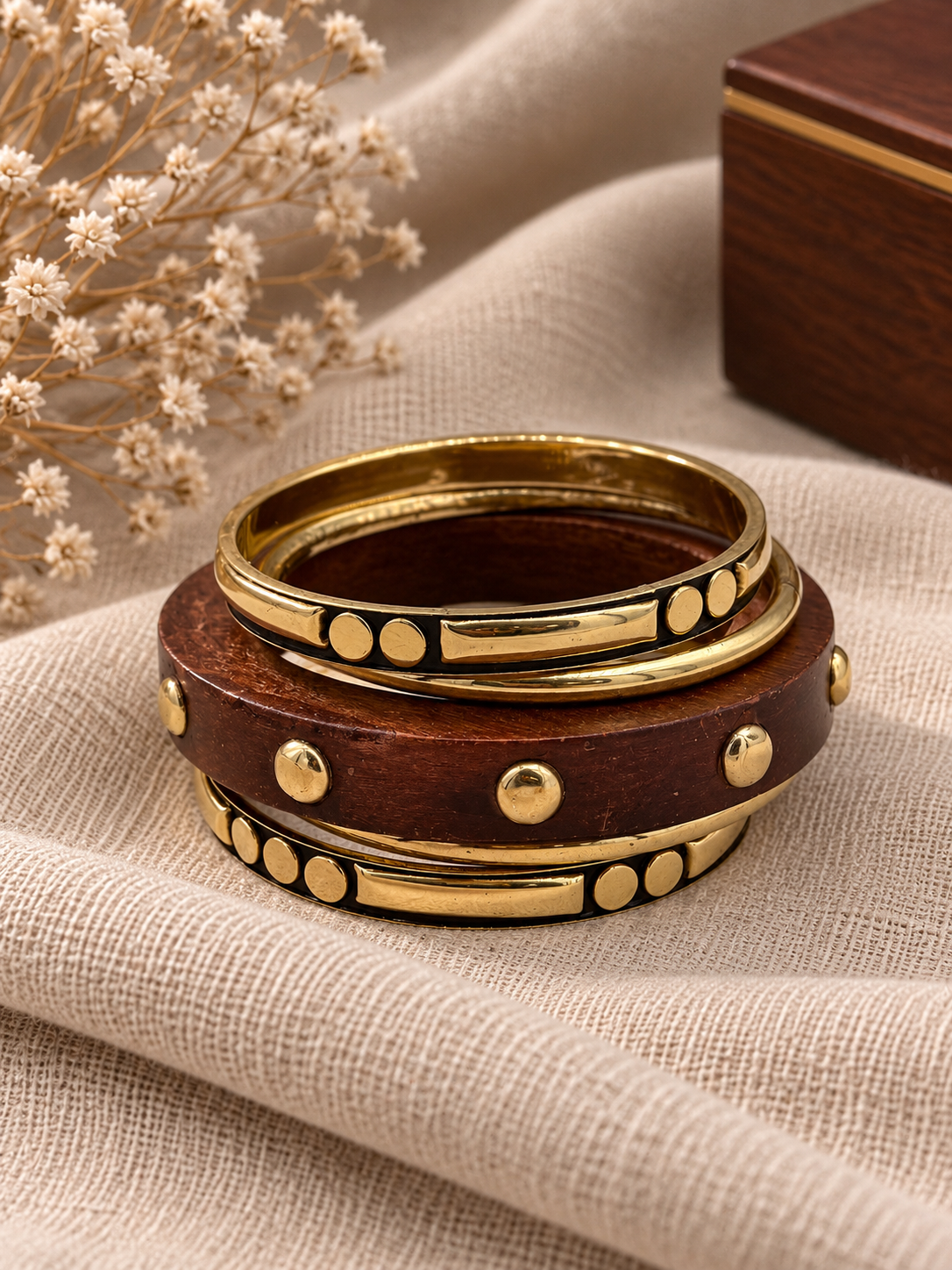 WOODEN   BANGLE
