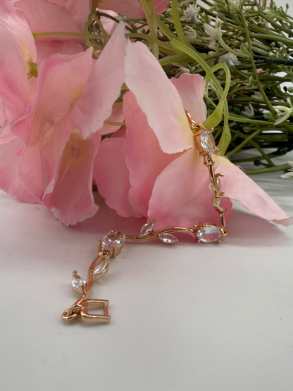 Gold-tone bracelet