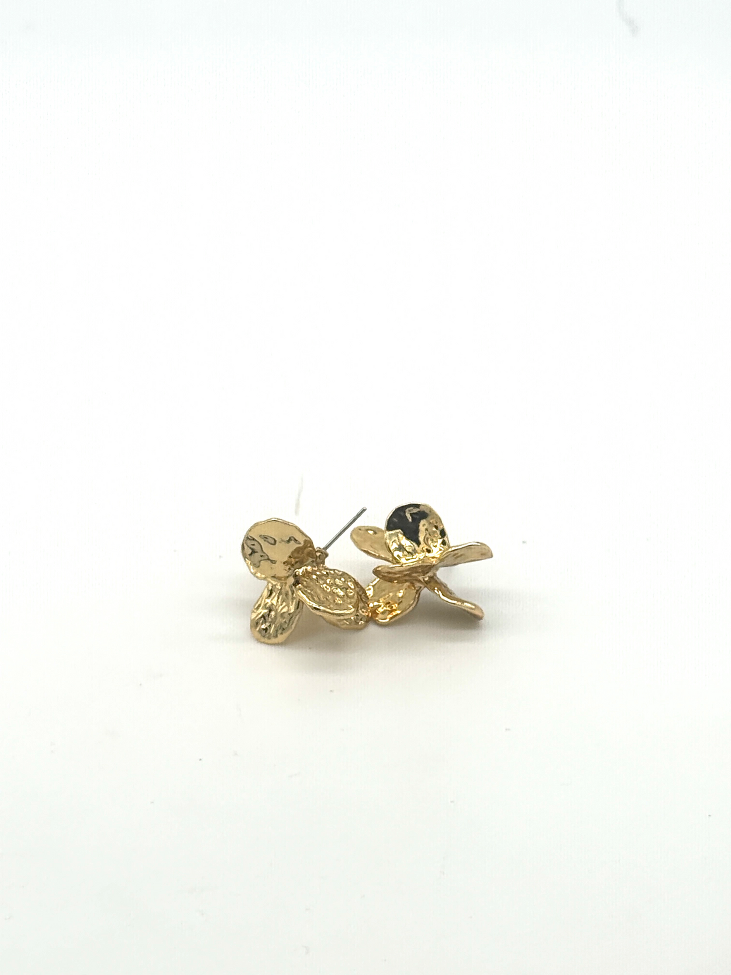 Gold Iris Stud Earrings