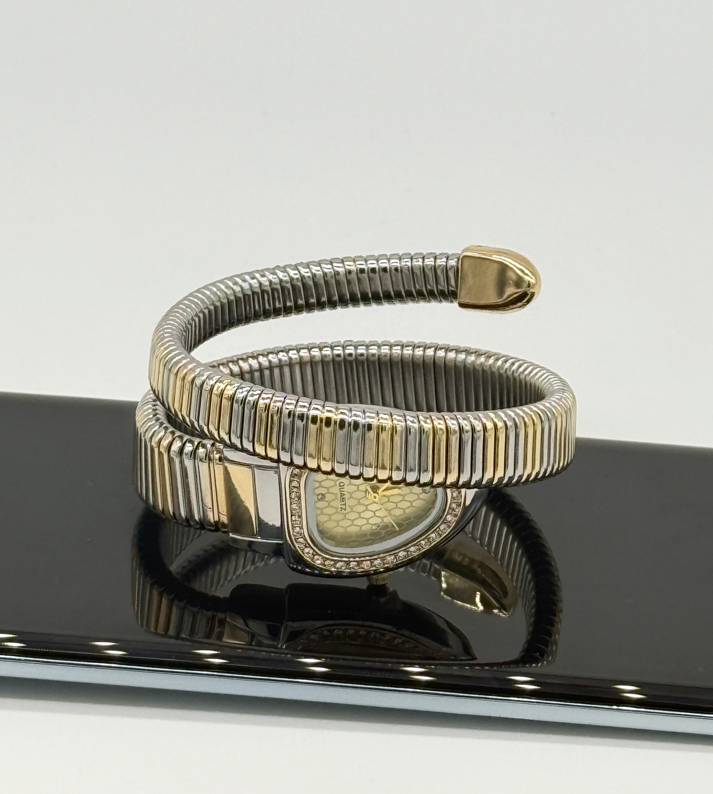 snake watch golden